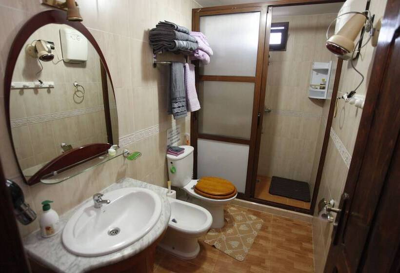 2 베드룸 컴포트 아파트, Gite Karima