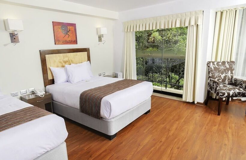 주니어 스위트, Golden Sunrise Machupicchu