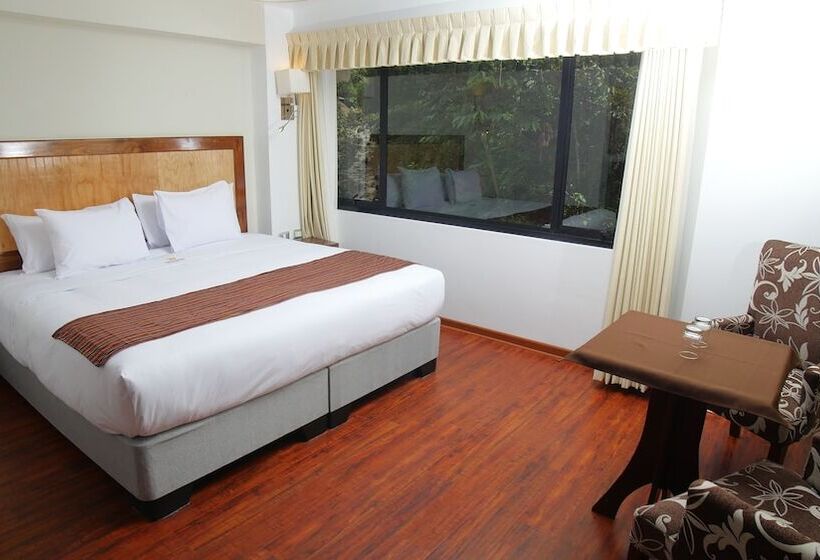 수피리어 룸, Golden Sunrise Machupicchu