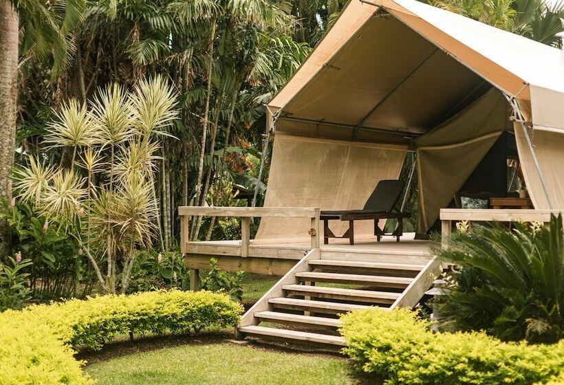 چادر با خدمات رفاهی لوکس, Ikurangi Eco Retreat