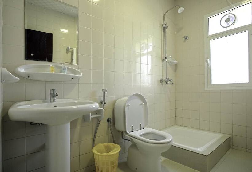 آپارتمان 3 خوابه, Star Emirates Inn