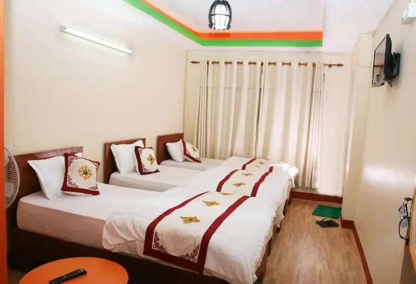 اتاق استاندارد سه نفره, Thamel Backpackers Home