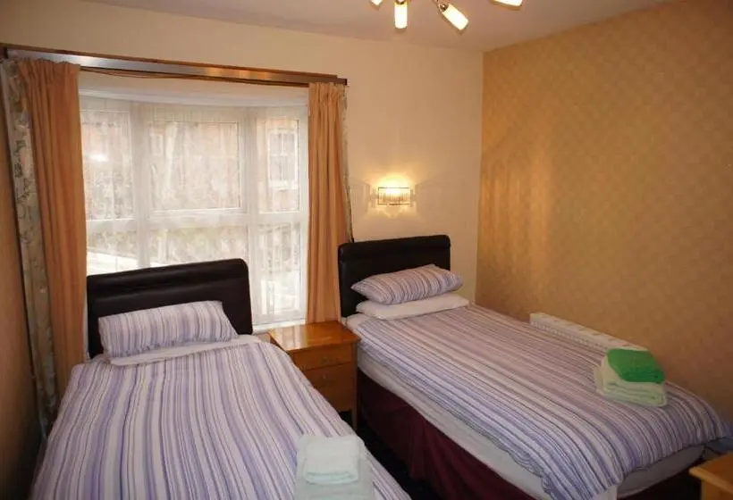 デラックスルーム, Abinger Guest House
