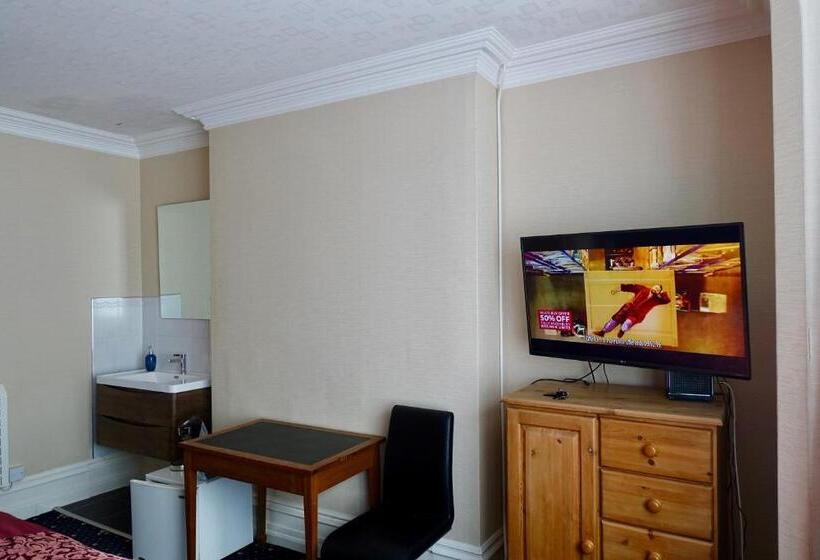 Номер Стандарт Совместная Ванная, Abinger Guest House