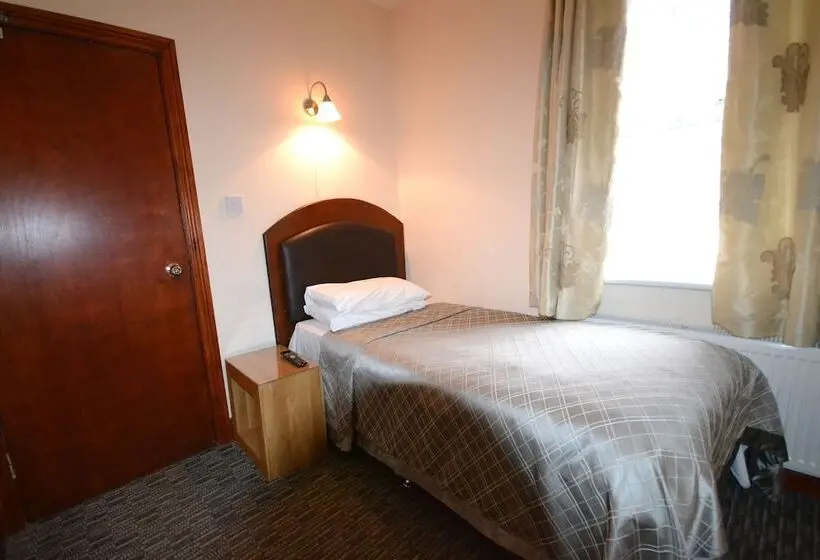 スタンダードシングルルーム, Airport Guest House