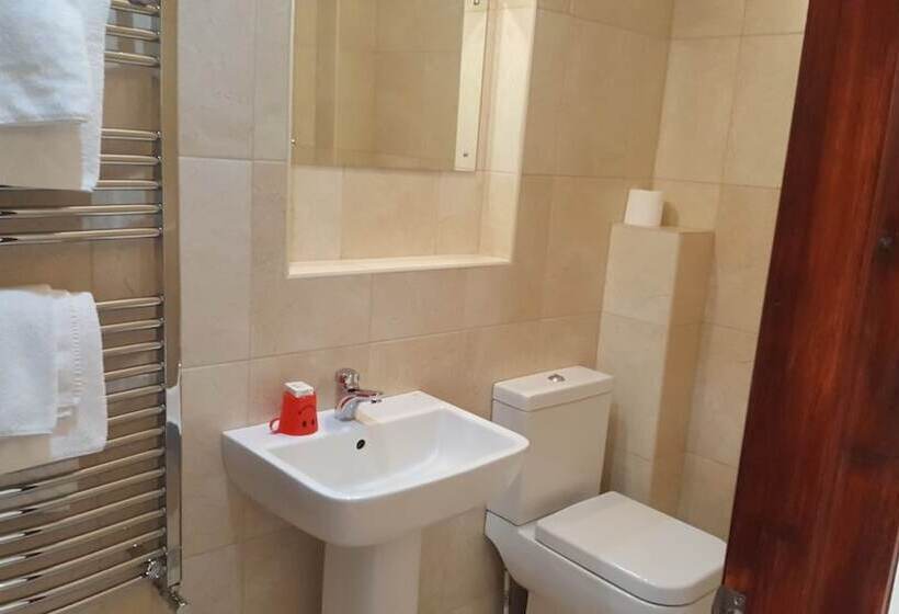 Номер Стандарт, Airport Guest House