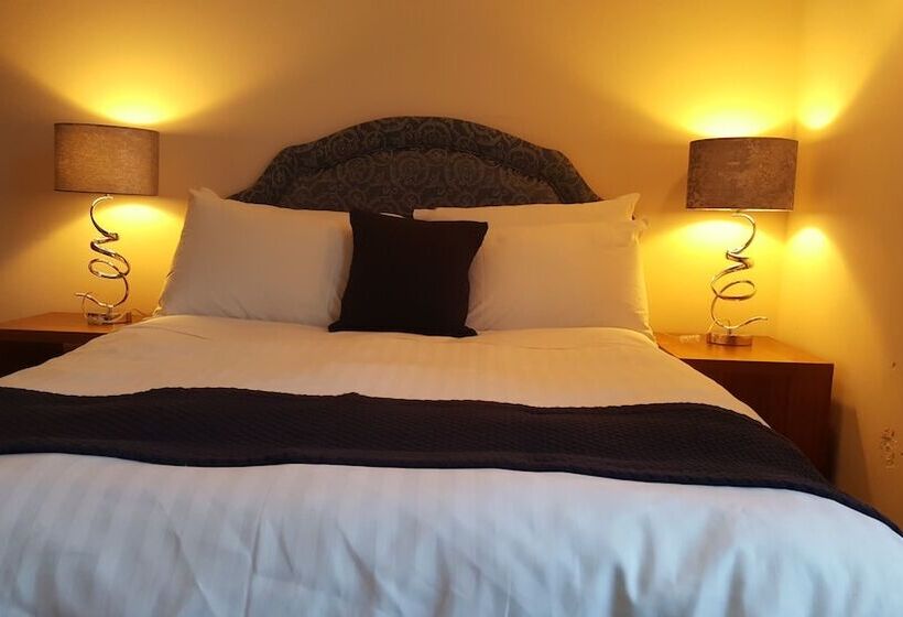 Номер Стандарт, Airport Guest House