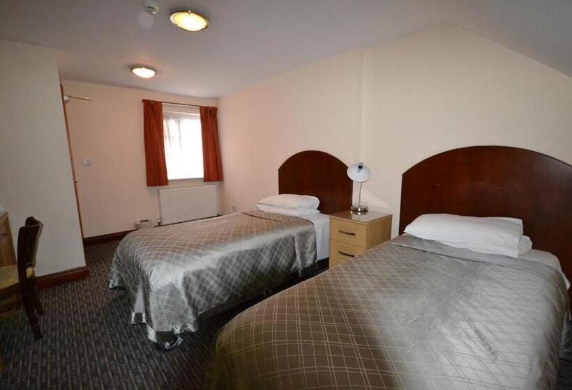 Номер Стандарт, Airport Guest House