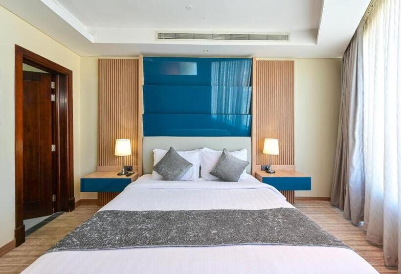 سوییت جونیور, Al Mansour Suites