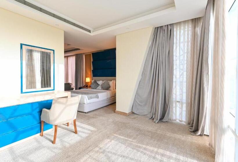 سوییت با چشمانداز باغ, Al Mansour Suites