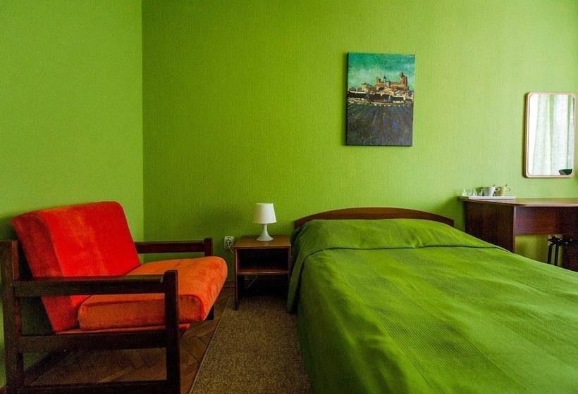اتاق استاندارد, Bed And Breakfast