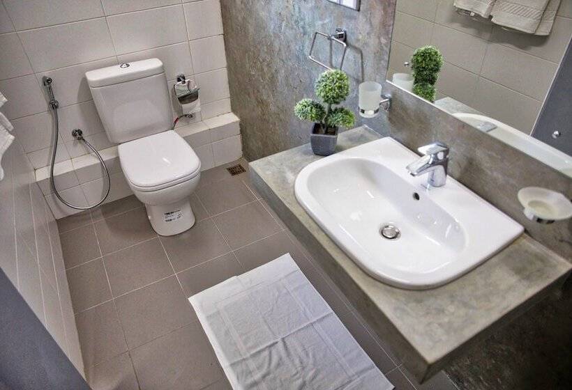 패밀리 룸, C1 Colombo Fort