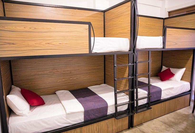 공동 객실, C1 Colombo Fort