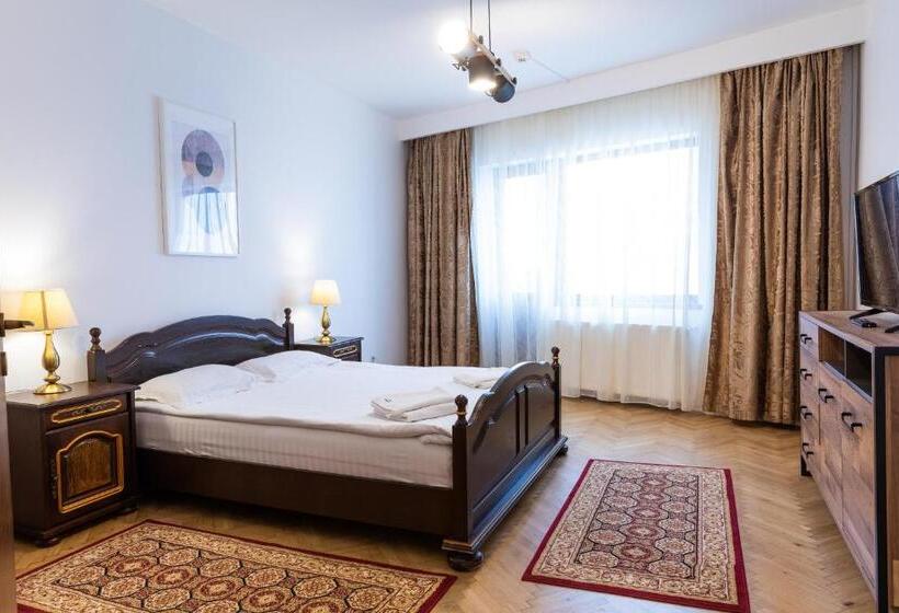 إستوديو ديلوكس, Casa Postavarului