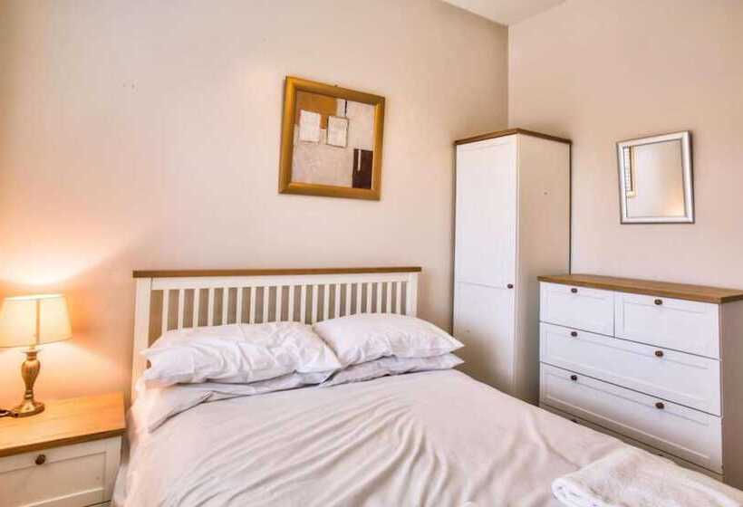 带1个卧室的公寓, Easton Guest House