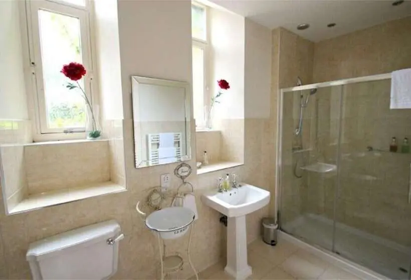 Standard-huone Parivuode, Newton Hall Guest House