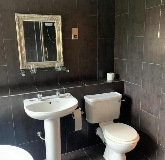 סוויטת סופריור, The Malthouse