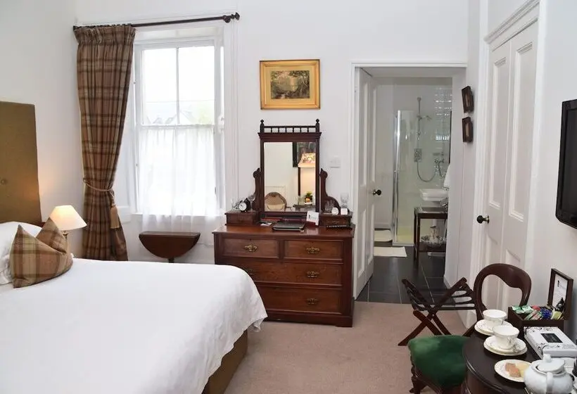 スーペリアールーム, The Townhouse