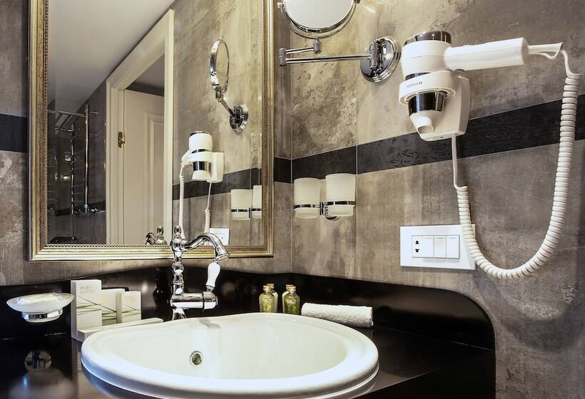 اتاق لوکس, Villa Kadashi Boutique