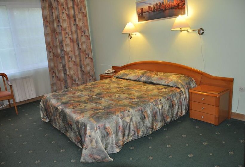 スタンダードルーム, West