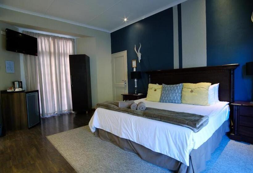 סוויטה, Cu Guest House