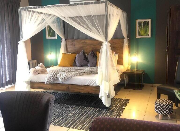 חדר משפחתי נוף לגינה, Cu Guest House