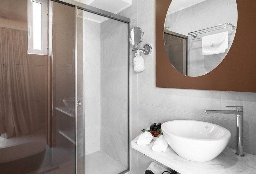 Полулюкс, Garden City Resort