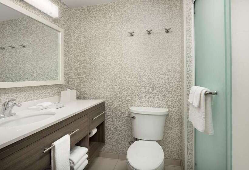 Suite, Home2 Suites By Hilton Bloomington