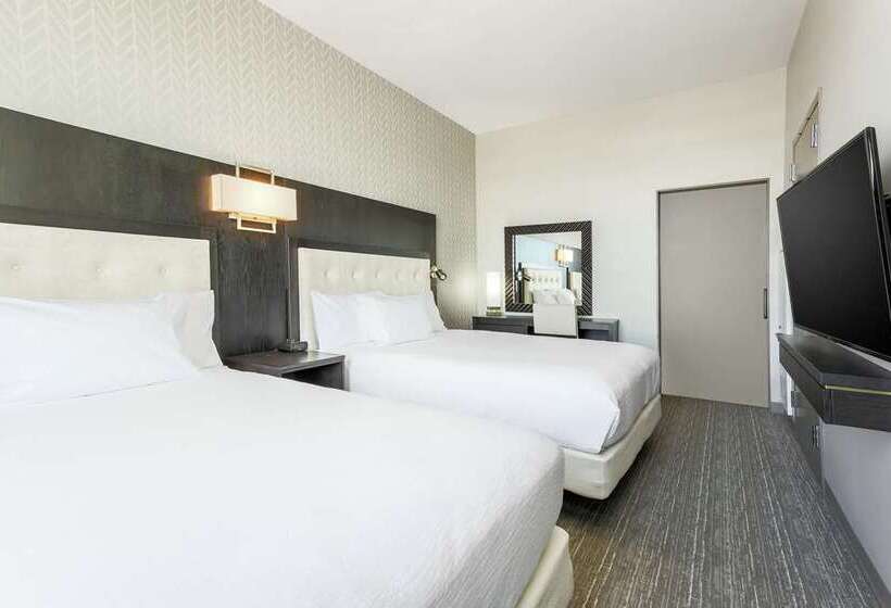 Svit, Home2 Suites Eagan Minneapolis