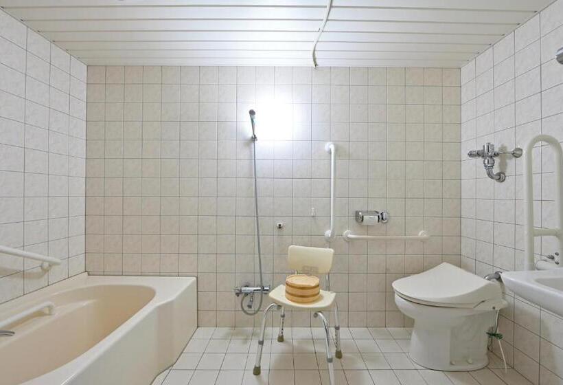 Quarto Standard para Deficientes, Kochi Kuroshio