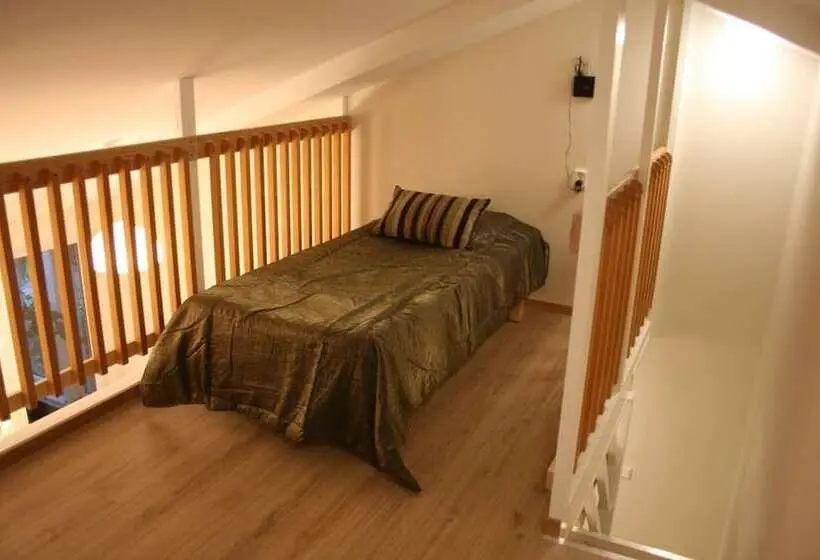 Executive-studio, Lilla Huset På Slätten B&b