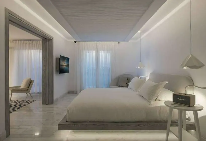 Sviitti Uima-allas, Mykonos Riviera Hotel & Spa, A Member Of Small Luxury Hotels Of The World