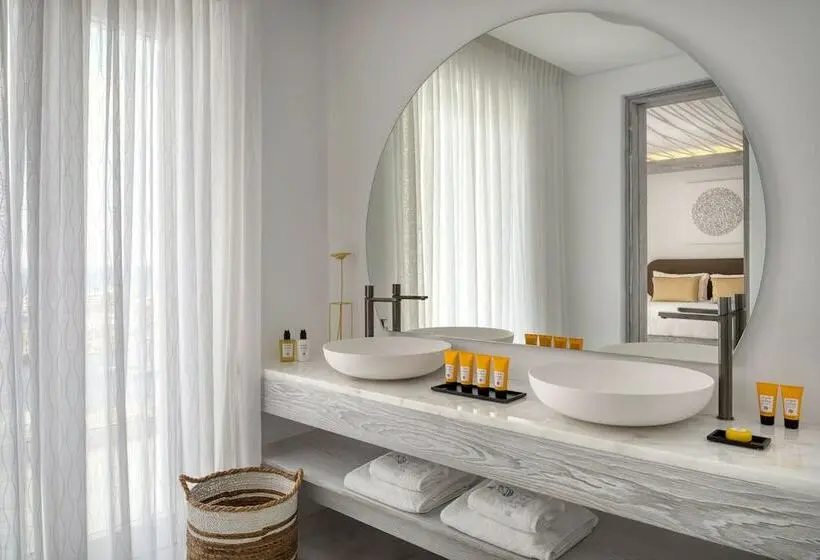 Sviitti Uima-allas, Mykonos Riviera Hotel & Spa, A Member Of Small Luxury Hotels Of The World
