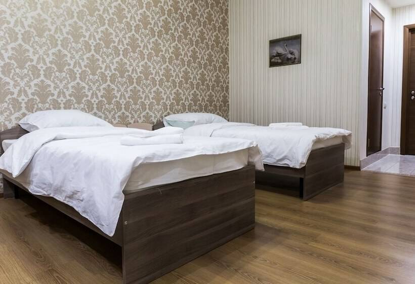 스탠다드 룸, Nitsa