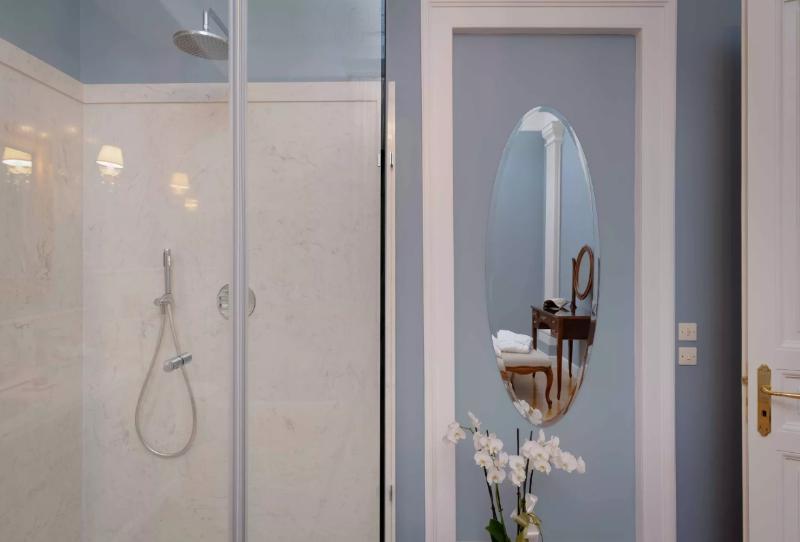 Suite Supérieure, Noble Suites