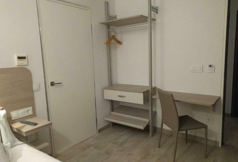 اتاق استاندارد یک نفره, Patios Del Orfebre