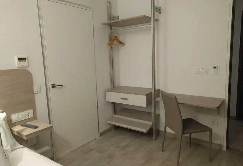 اتاق استاندارد یک نفره, Patios Del Orfebre