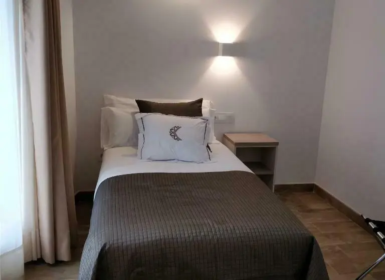 اتاق استاندارد یک نفره, Patios Del Orfebre