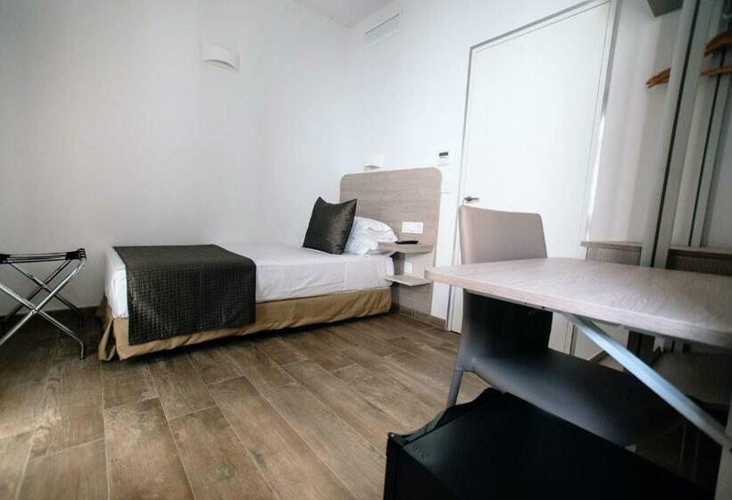 اتاق استاندارد یک نفره, Patios Del Orfebre