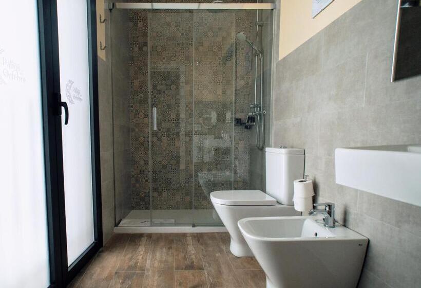 اتاق خانوادگی, Patios Del Orfebre