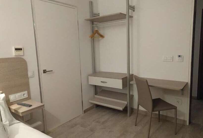 اتاق استاندارد یک نفره, Patios Del Orfebre