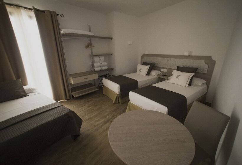 اتاق استاندارد سه نفره, Patios Del Orfebre