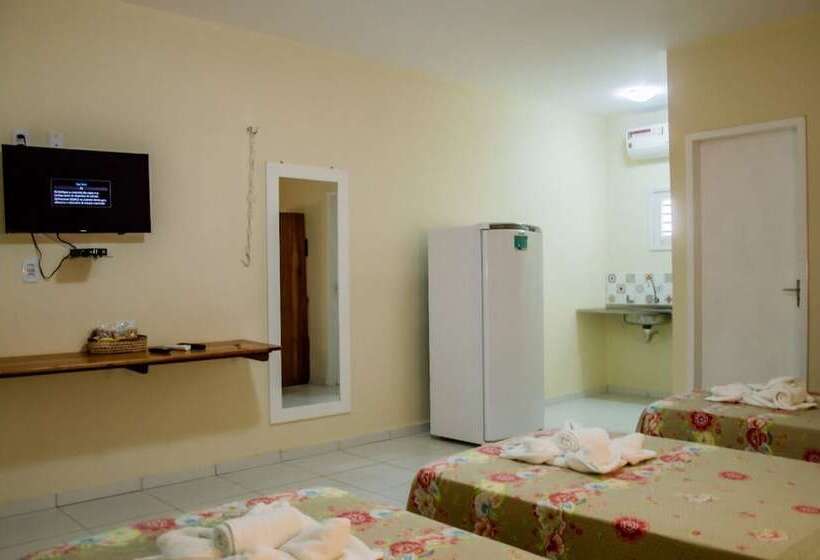 اتاق استاندارد سه نفره, Pousada Angelica