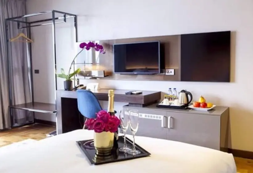 Deluxe-huone, Ramada Encore By Wyndham Makati