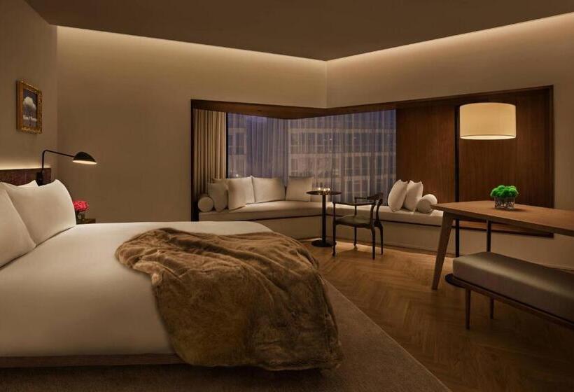 Люкс Кровать Кинг, The Barcelona Edition