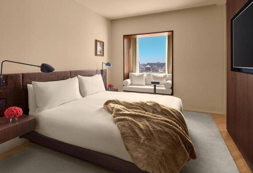 Люкс Кровать Кинг, The Barcelona Edition