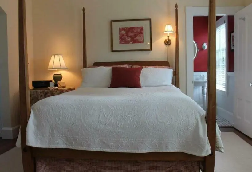 スイート, The Beech Tree B&b