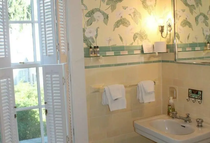 スタンダードルーム, The Beech Tree B&b
