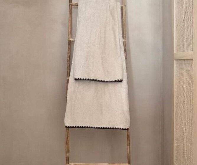 수피리어 스위트 바다 전망, The Wild By Interni