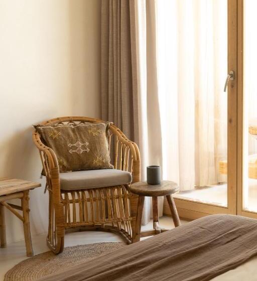 주니어 스위트 바다 전망, The Wild By Interni